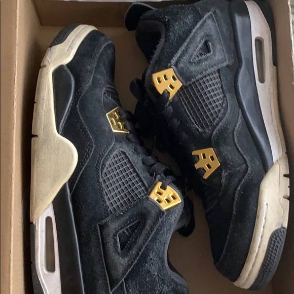 Air Jordan Royalty 4 - Picture 1 of 3